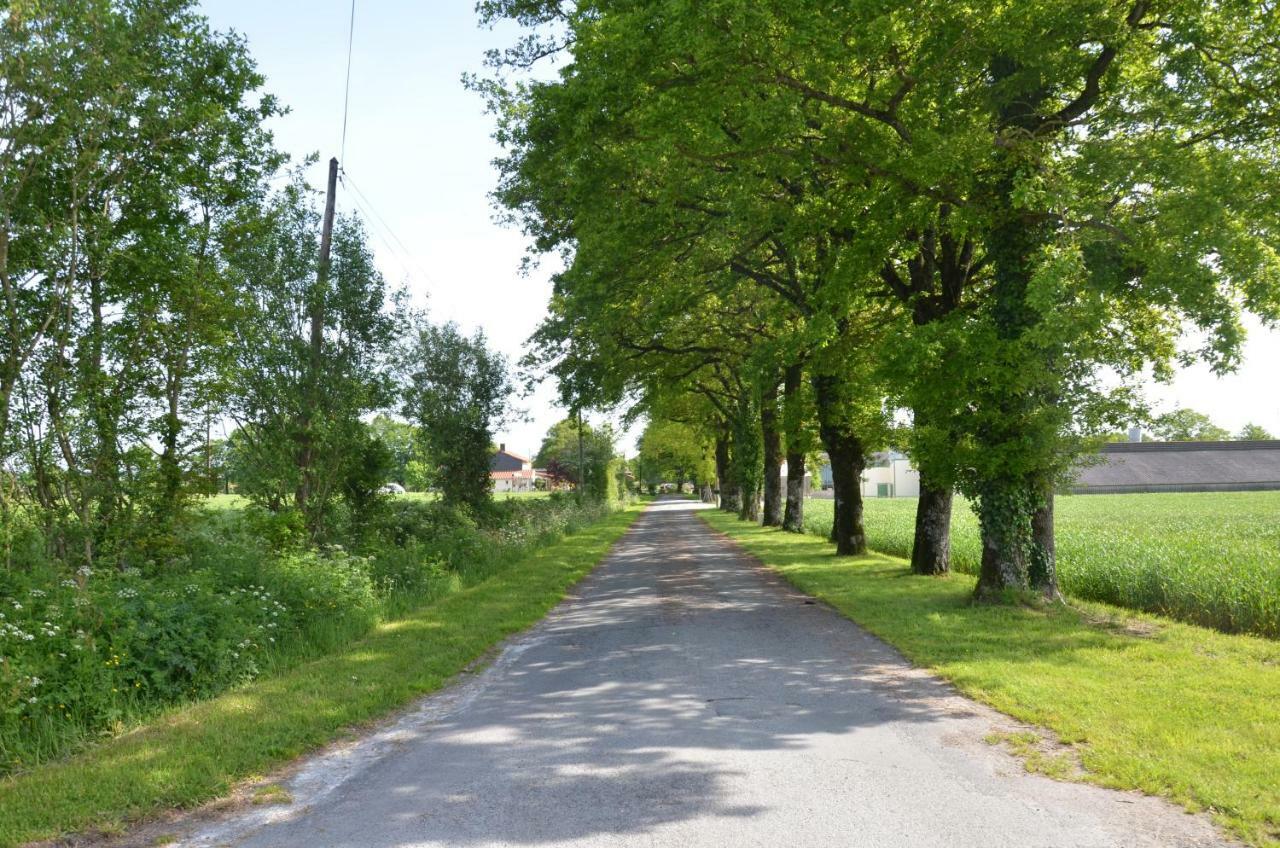 Gites La Lande La Verrie Bagian luar foto